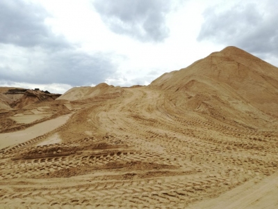 Žvyro, smėlio karjeras - UAB Metasta